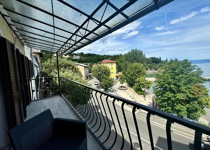 Near The Апартаменты Опатия